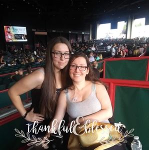 Meet your Posher, Maria